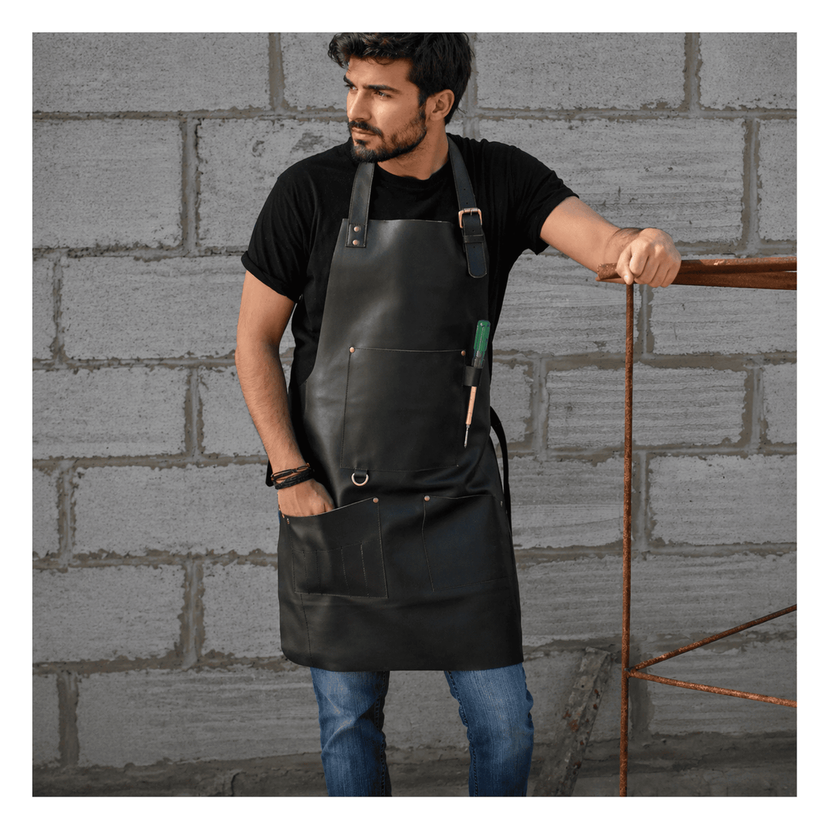 Maxkik Personalized Men's Leather Apron Full Grain Blacksmith BBQ Chef Apron